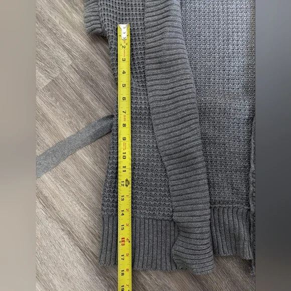 Dynamite Cardigan - Picture 5 of 7